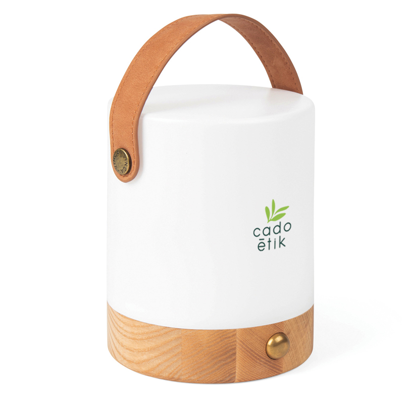 Lanterne rechargeable en plastique recyclé certifié et bois d'acacia Vinga Narni_1