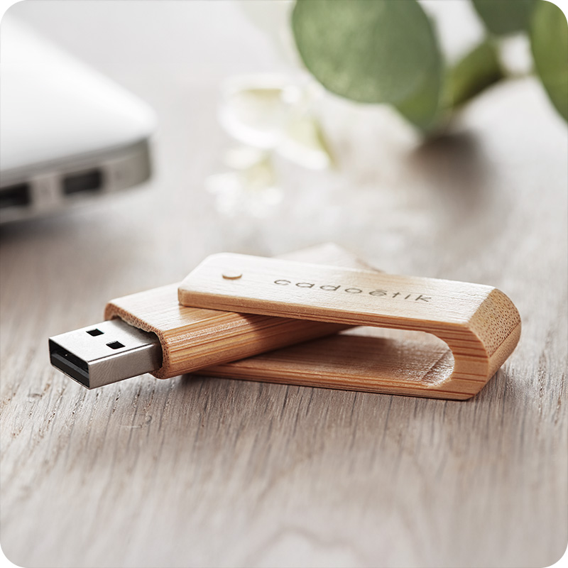 Clé USB rotative en bambou Morris_00