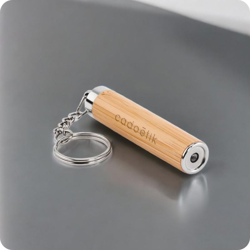Porte-clés lumineux en bambou Pianti_00
