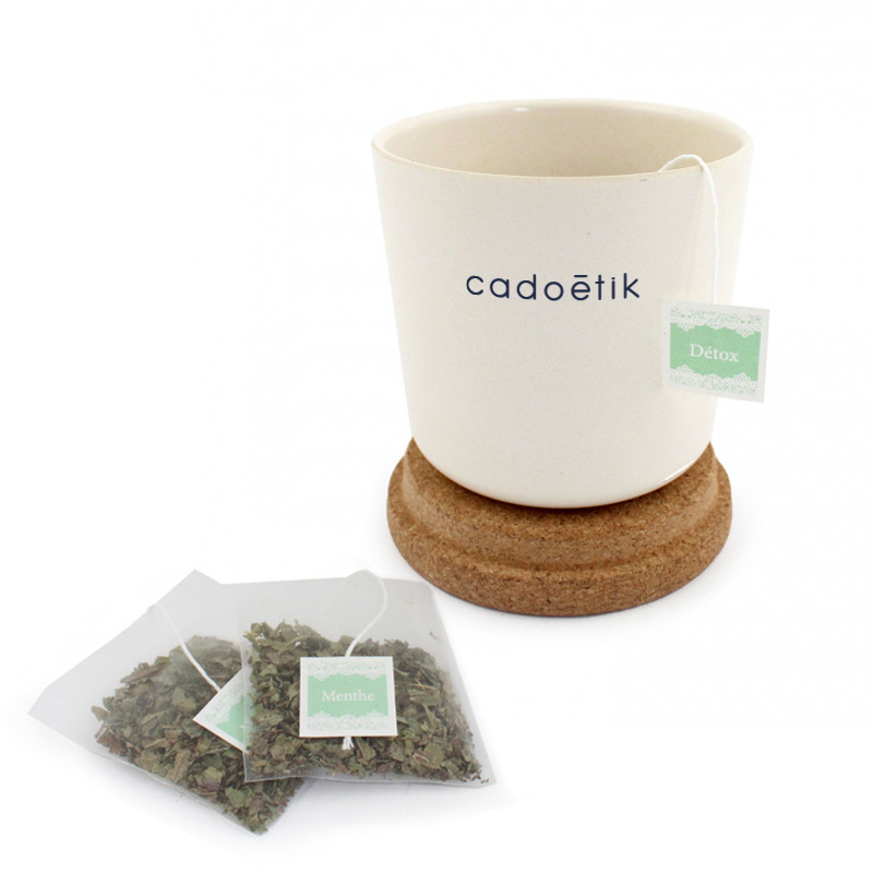 Mug en fibre de bambou certifiée et liège avec 3 sachets de thé_Beige