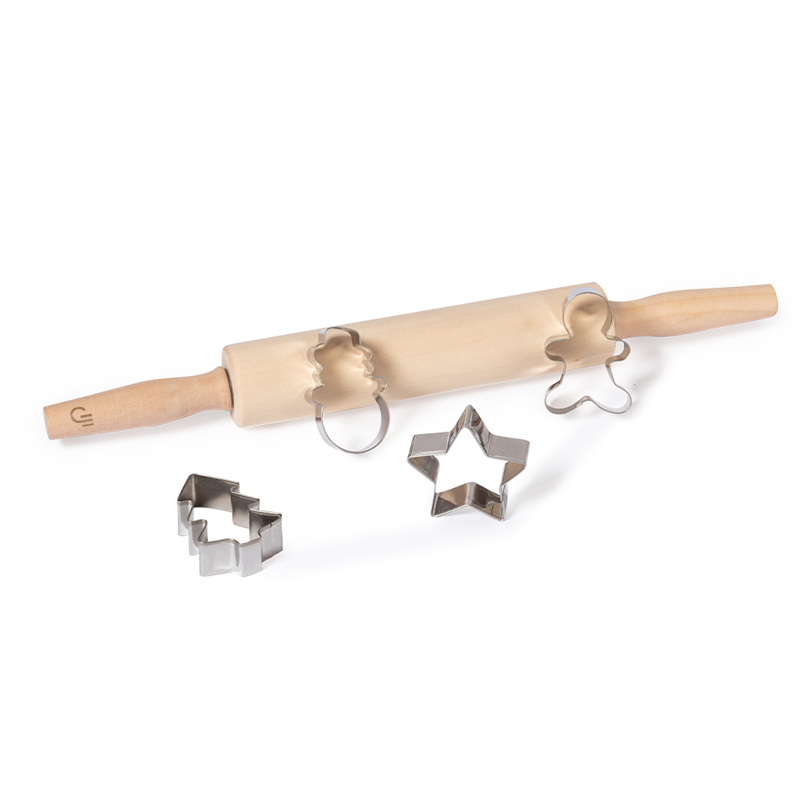 Rouleau à pâtisserie en bois et 4 emporte-pièces en inox Ibergrin_1