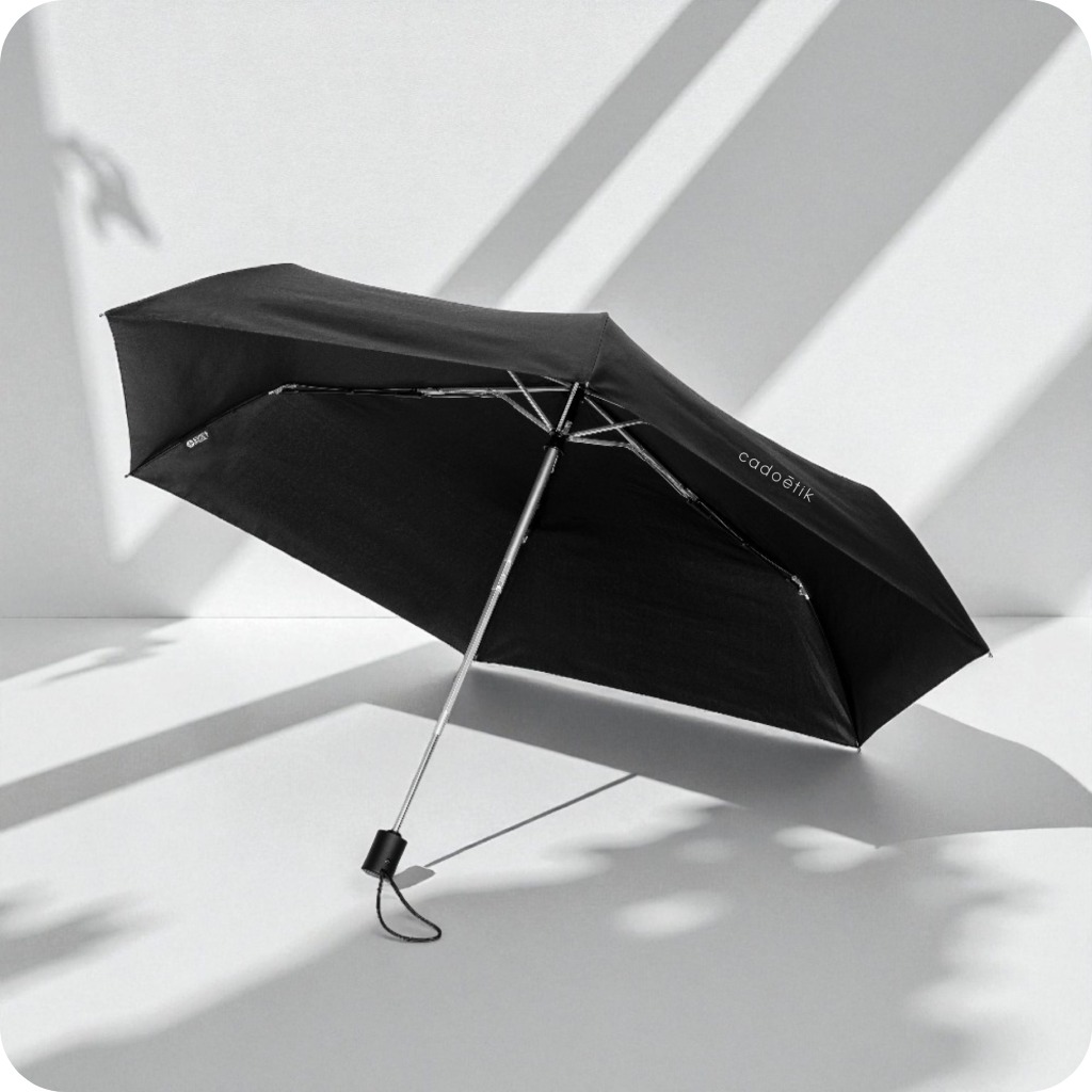 Mini parapluie personnalisé pliable 20,5" en polyester recyclé Swiss Peak_00