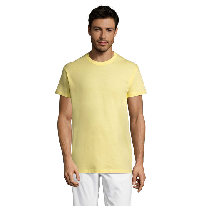 Jaune pâle