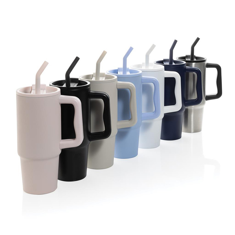 Mug de voyage en inox recyclé certifié Embrace 900 mL_02