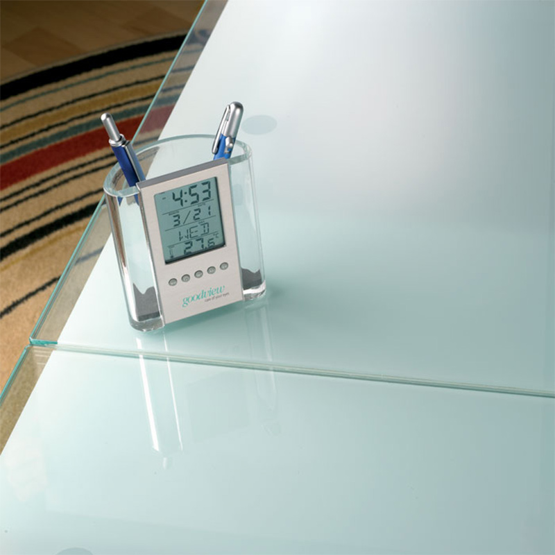 Porte stylo multi-fonctions_03