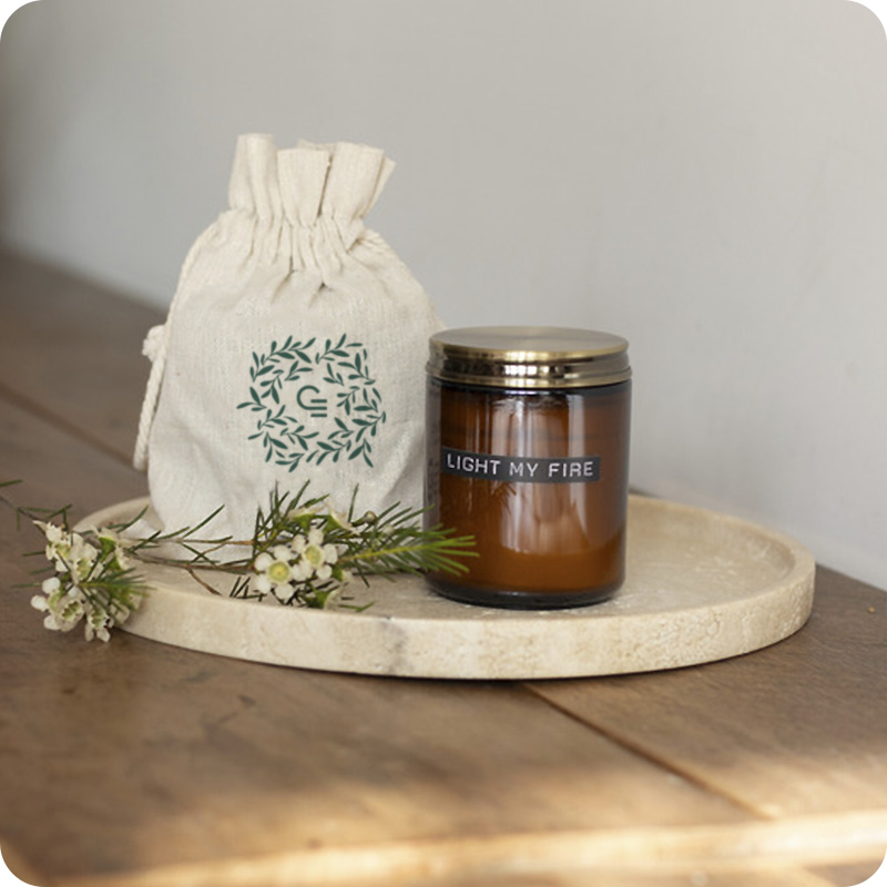 Bougie végétale parfumée dans un verre recyclé Wellmark LightMyFire_00