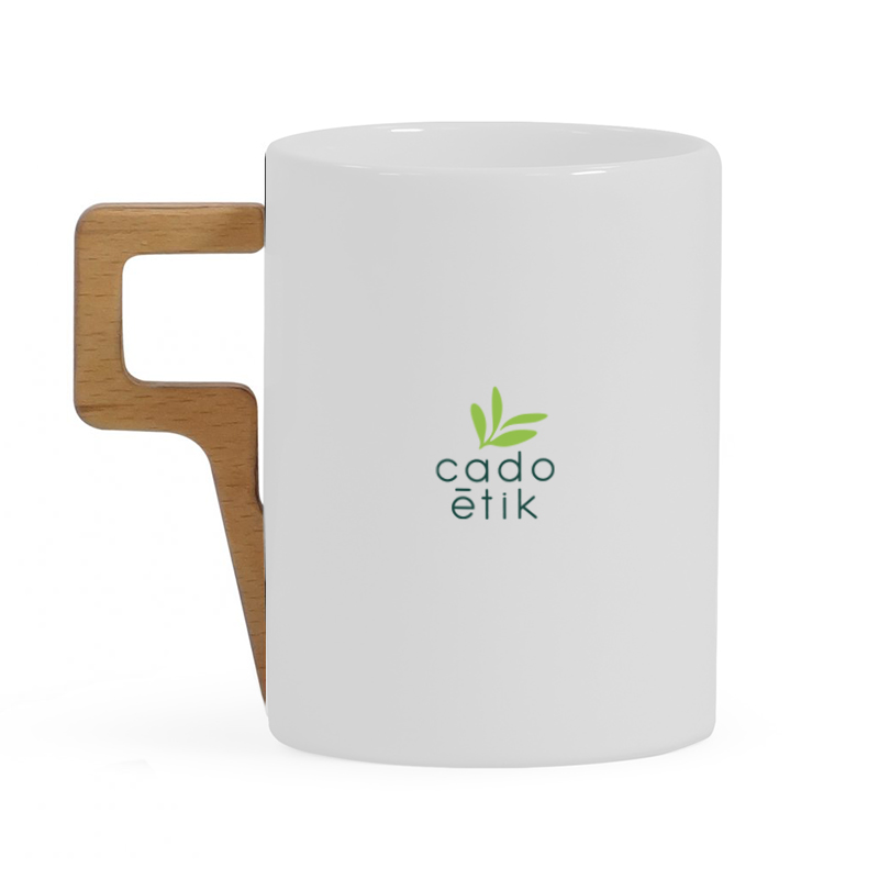 Mug sur-mesure en bois de hêtre Léa 330 mL_1