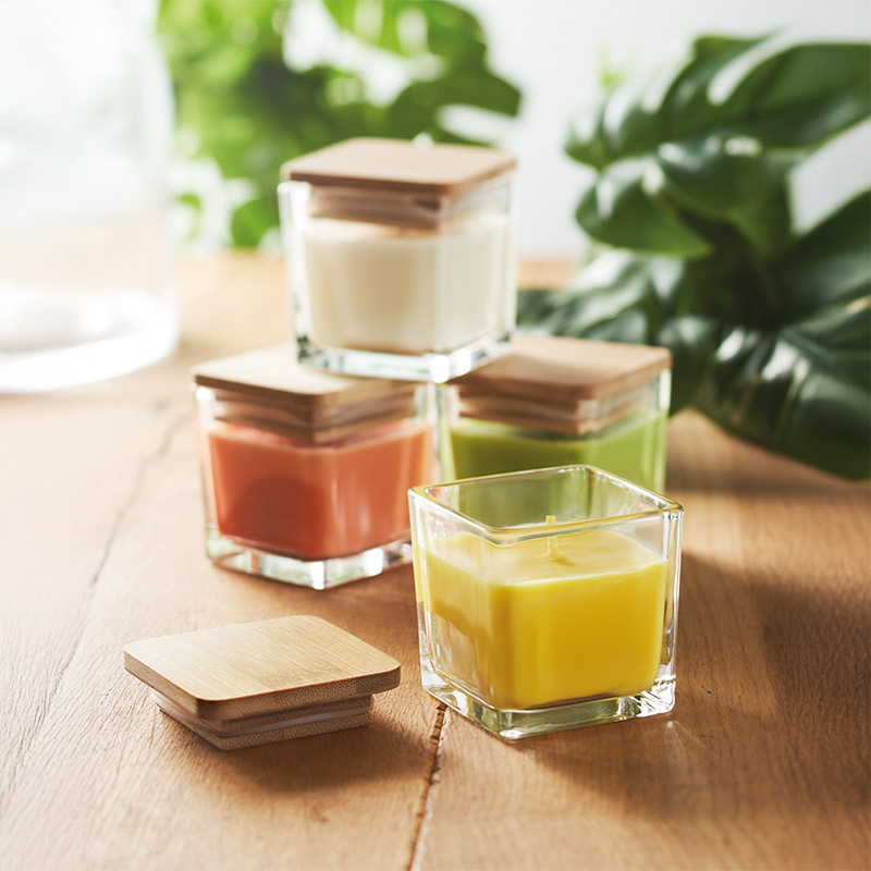 Bougie végétale parfumée en verre et bambou Pila 50 g_04