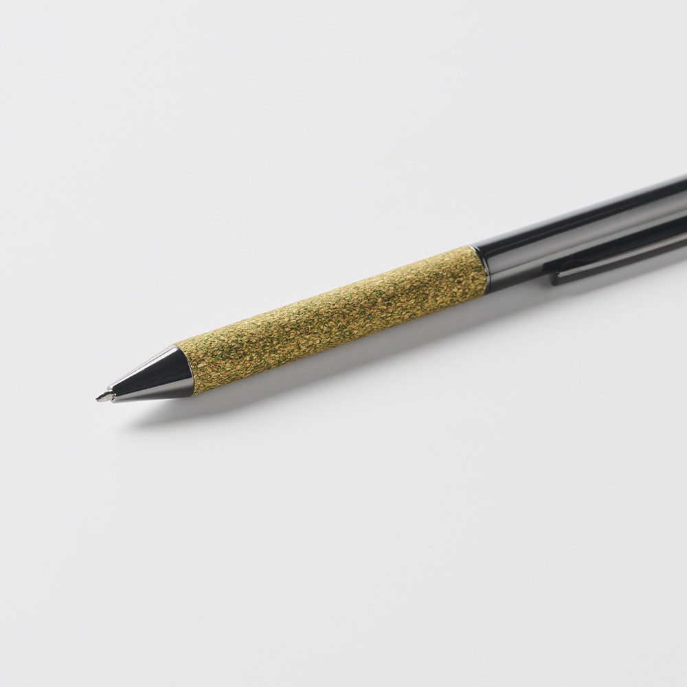 Stylo bille en métal et liège Chippewa_06