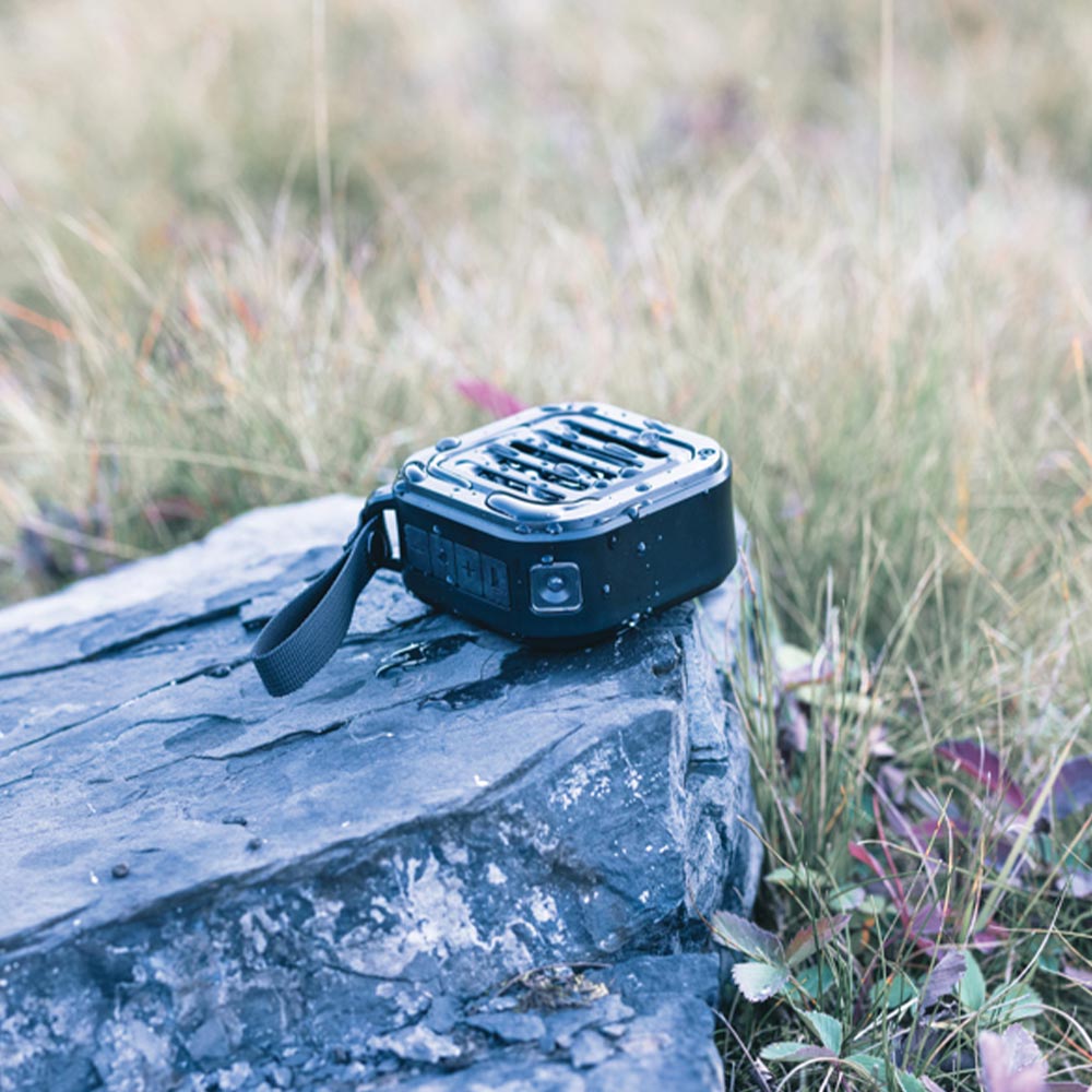 Enceinte solaire personnalisée 3 W en plastique recyclé certifié Sunwave_05