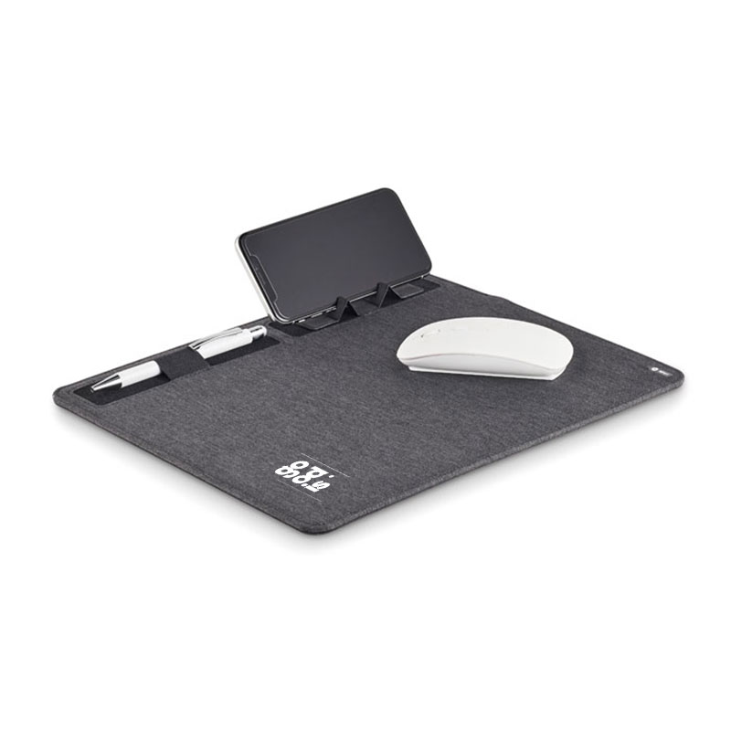 Tapis de souris en polyester recyclé avec chargeur à induction Superpad_02