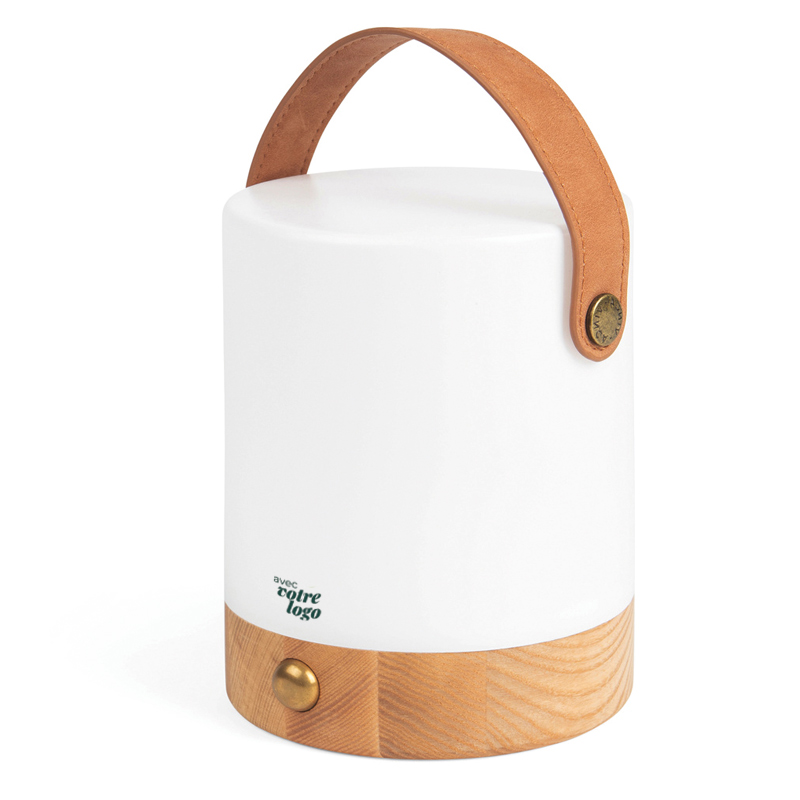 Lanterne rechargeable en plastique recyclé certifié et bois d'acacia Vinga Nami_03