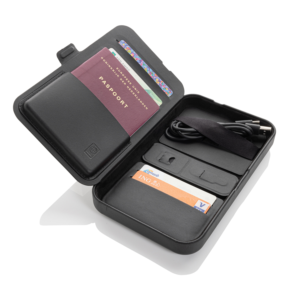 Étui de voyage avec chargeur 3 en 1 en PU recyclé certifié Swiss Peak_Noir