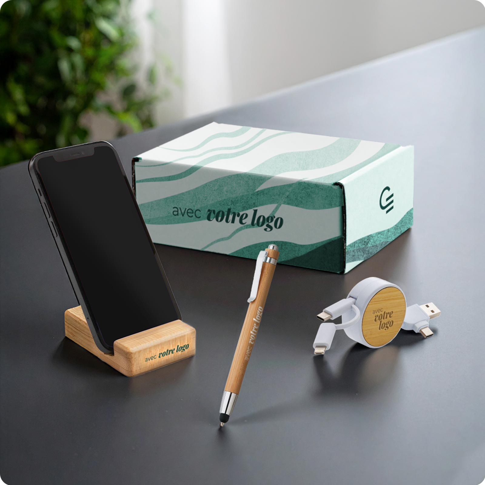 Box high-tech petit prix_00