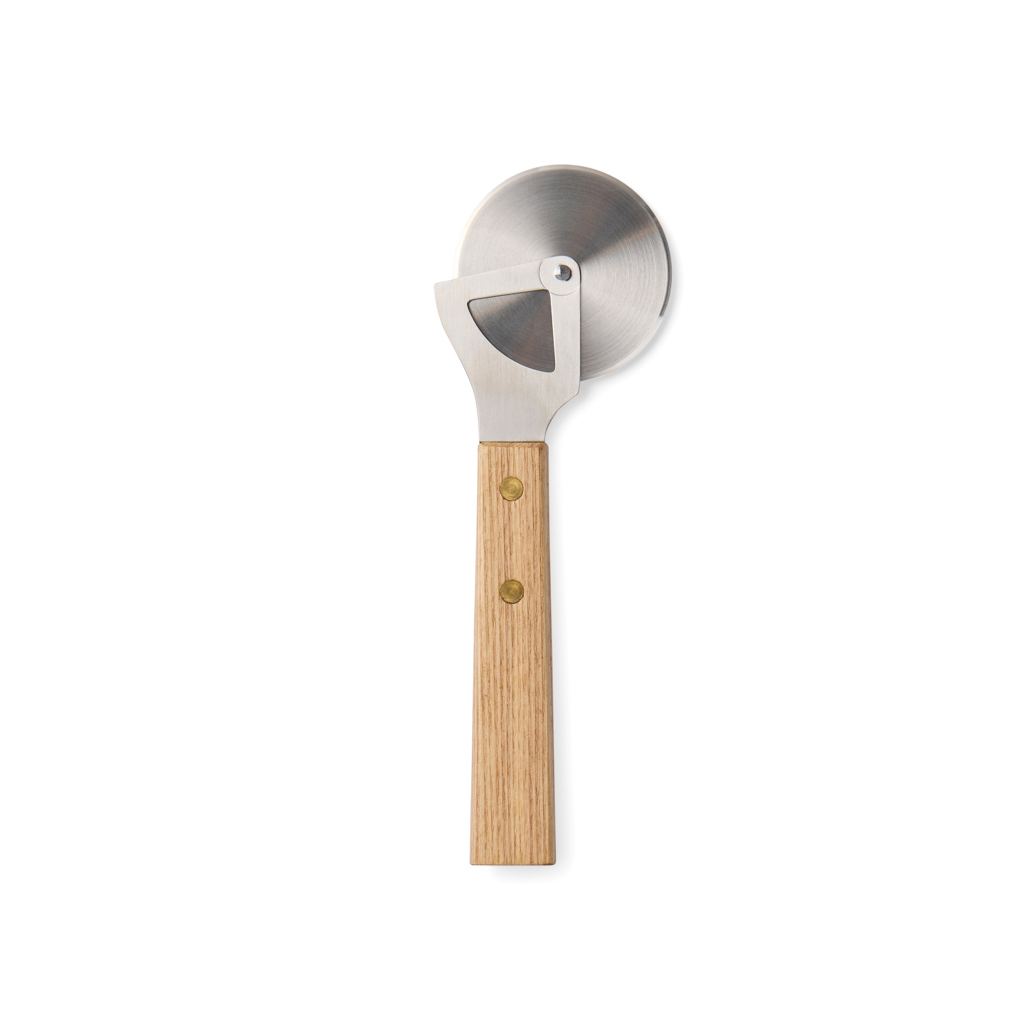 Roulette à pizza en inox et bois certifié Vinga Paso_Marron